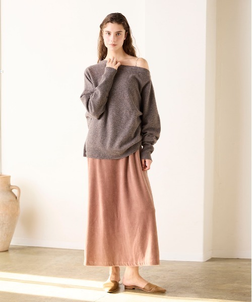 WALANCE(ワランス)の「COTTON VELOUR CAMSOLE DRESS(ワンピース・レディース・スミクロ/カーキ・FREE)」の8枚目の写真