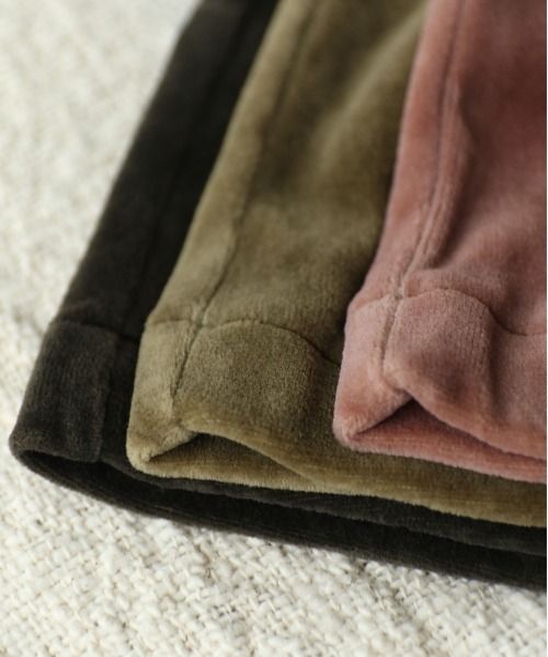WALANCE(ワランス)の「COTTON VELOUR CAMSOLE DRESS(ワンピース・レディース・スミクロ/カーキ・FREE)」の22枚目の写真