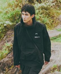 CMF OUTDOOR GARMENT(シーエムエフアウトドアガーメント)の「CMF OUTDOOR GARMENT/シーエムエフ アウトドアガーメント 別注 SLASH SHELL(マウンテンパーカー)」