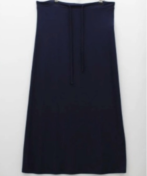LOENNE(ロエヌ)の「Drawstring Maxi Skirt / ドローストリングマキシスカート(スカート・レディース・ネイビー/ブラック/グレー・FREE)」の20枚目の写真