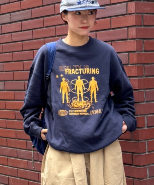 CIAOPANIC TYPY(チャオパニックティピー)の「ヒューマングラフィック裏毛スウェット(スウェット・レディース・ネイビー/グレー/ベージュ・MEDIUM/LARGE)」の6枚目の写真