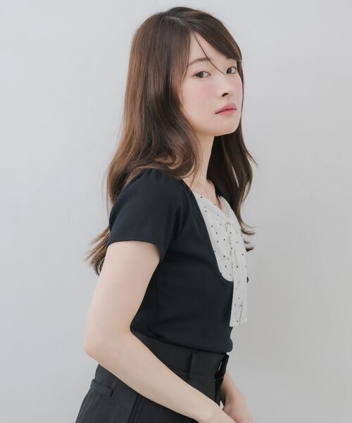 ems excite(エムズエキサイト)の「BIGリボン切替Tシャツ(Tシャツ/カットソー・レディース・ブラック/ピンク/ブラウン・FREE)」の21枚目の写真