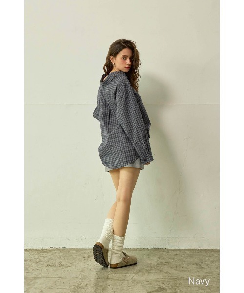 ALEXIA STAM(アリシアスタン)の「Relaxed Plaid Shirt /リラックスチェックシャツ(シャツ/ブラウス・レディース・ネイビー/グレー/ブラウン・FREE)」の11枚目の写真