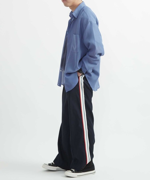 CONVERSE TOKYO(コンバーストウキョウ)の「SIDE LINE WIDE SLACKS(スラックス・レディース・ブラック/グレー/ネイビー・SMALL/MEDIUM)」の6枚目の写真