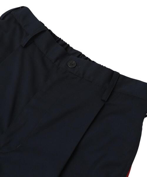 CONVERSE TOKYO(コンバーストウキョウ)の「SIDE LINE WIDE SLACKS(スラックス・レディース・ブラック/グレー/ネイビー・SMALL/MEDIUM)」の12枚目の写真