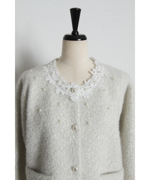 tocco closet(トッコ クローゼット)の「【ZOZO限定】レース×パール装飾ニットジャケット(ニット/セーター・レディース・グレー/ベージュ・M)」の10枚目の写真