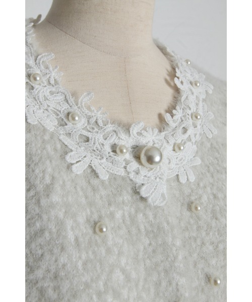 tocco closet(トッコ クローゼット)の「【ZOZO限定】レース×パール装飾ニットジャケット(ニット/セーター・レディース・グレー/ベージュ・M)」の11枚目の写真