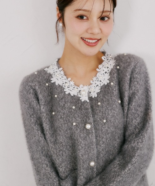 tocco closet(トッコ クローゼット)の「【ZOZO限定】レース×パール装飾ニットジャケット(ニット/セーター・レディース・グレー/ベージュ・M)」の18枚目の写真