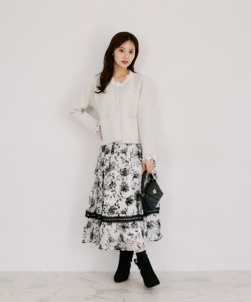 tocco closet(トッコ クローゼット)の「【ZOZO限定】レース×パール装飾ニットジャケット(ニット/セーター・レディース・グレー/ベージュ・M)」の20枚目の写真