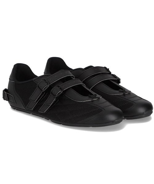 FILA(フィラ)の「FILA X OJOS RITMO SLEEK VC / フィラ x オホス リトモ スリーク VC(スニーカー・レディース・ブラック・23.0cm/26.0cm/25.0cm/24.0cm)」の1枚目の写真