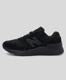 NEW BALANCE M8803FK