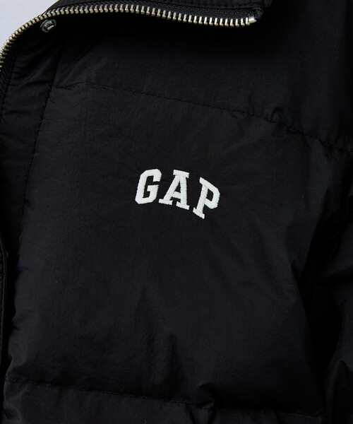 GAP(ギャップ)の「PUBLUX × GAP/ギャップ 別注 ダウンジャケット 限定展開(ダウンジャケット/コート・レディース・ブラウン/サックスブルー/ナチュラル/ブラック・フリ-)」の8枚目の写真