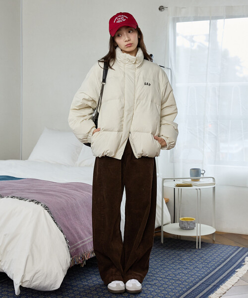 GAP(ギャップ)の「PUBLUX × GAP/ギャップ 別注 ダウンジャケット 限定展開(ダウンジャケット/コート・レディース・ブラウン/サックスブルー/ナチュラル/ブラック・フリ-)」の13枚目の写真