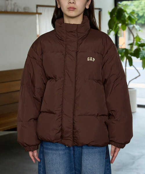 GAP(ギャップ)の「PUBLUX × GAP/ギャップ 別注 ダウンジャケット 限定展開(ダウンジャケット/コート・レディース・ブラウン/サックスブルー/ナチュラル/ブラック・フリ-)」の18枚目の写真