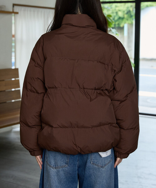 GAP(ギャップ)の「PUBLUX × GAP/ギャップ 別注 ダウンジャケット 限定展開(ダウンジャケット/コート・レディース・ブラウン/サックスブルー/ナチュラル/ブラック・フリ-)」の20枚目の写真