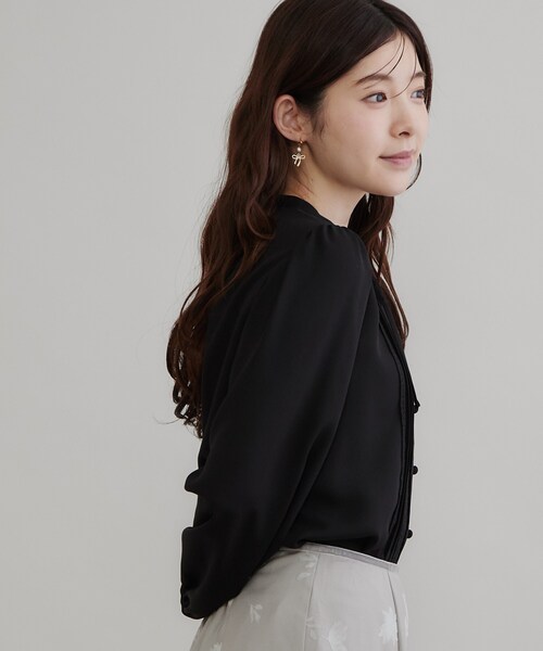 couture brooch（クチュールブローチ）の「【衿元リボンが可憐】ピンタック レース ブラウス（シャツ/ブラウス・レディース・ブラック/ベビーピンク/アイボリー・36/42/40/38）」の14枚目の写真