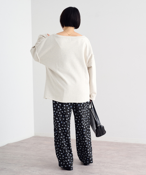 U by SPICK&SPAN(ユーバイスピックアンドスパン)の「フラワープリントイージーサテンパンツ(スラックス・レディース・アイボリー/ホワイト/ブラック・36/38)」の6枚目の写真