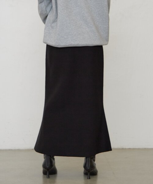 LOUNGEDRESS(ラウンジドレス)の「《セットアップ可》スウェットライクフレアスカート 秋服(スカート・レディース・ライトベージュ/グレー/レッド/ブラック・FREE)」の7枚目の写真
