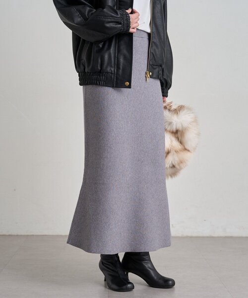 LOUNGEDRESS(ラウンジドレス)の「《セットアップ可》スウェットライクフレアスカート 秋服(スカート・レディース・ライトベージュ/グレー/レッド/ブラック・FREE)」の17枚目の写真