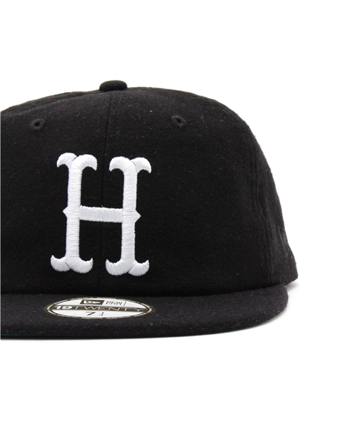 NEW ERA（ニューエラ）の「NEWERA×HUF 19TWENTY CAP FORMLESS 1934 HERITAGE COLLECTION BLACK（キャップ・メンズ・ブラック・7 1/2/7 3/8/7 5/8/7 1/4）」の4枚目の写真