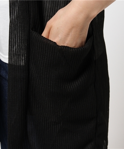 VENCEEXCHANGE(ヴァンスエクスチェンジ)の「畦ガウンネックプリントアンサンブル (カーディガン/ボレロ・レディース・オフホワイト/グレー/ブラック・MEDIUM)」の5枚目の写真