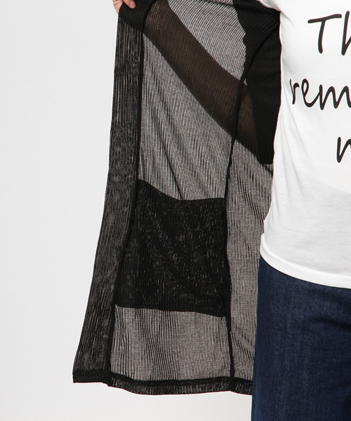 VENCEEXCHANGE(ヴァンスエクスチェンジ)の「畦ガウンネックプリントアンサンブル (カーディガン/ボレロ・レディース・オフホワイト/グレー/ブラック・MEDIUM)」の6枚目の写真