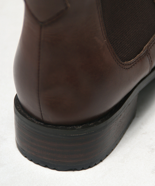 ASZAKKA（アザッカ）の「フラットレザーゴアブーツ（ブーツ・レディース・ブラック/ブラウン/キャメル・L/M）」の10枚目の写真