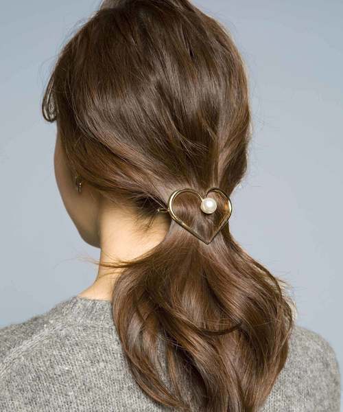 PLAIN CLOTHING（プレーンクロージング）の「パールハートクリップ【PLAIN CLOTHING】（バレッタ/ヘアクリップ・レディース・ゴールド/シルバー・FREE）」の10枚目の写真