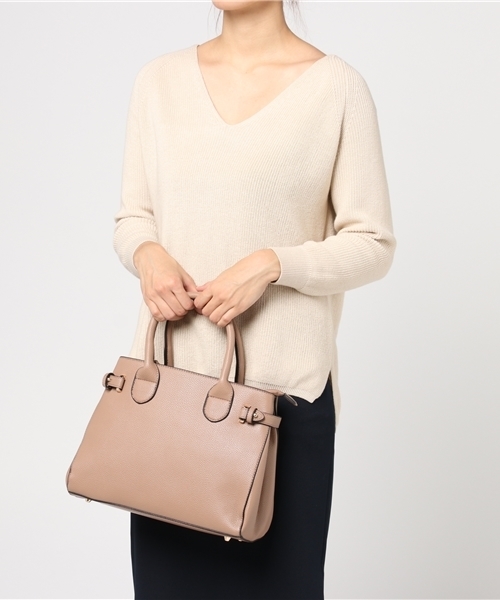 PLAIN CLOTHING（プレーンクロージング）の「スクエアハンドバッグ【PLAIN CLOTHING】（ショルダーバッグ・レディース・カーキ/ブラック/ベージュ/ネイビー/レッド/キャメル/グレー・FREE）」の11枚目の写真