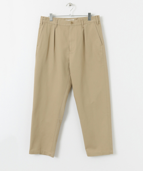 URBAN RESEARCH(アーバンリサーチ)の「UR T/Cツイル ワンタックワイドパンツ(その他パンツ・メンズ・ベージュ/カーキ/ブラック・LARGE/MEDIUM)」の17枚目の写真