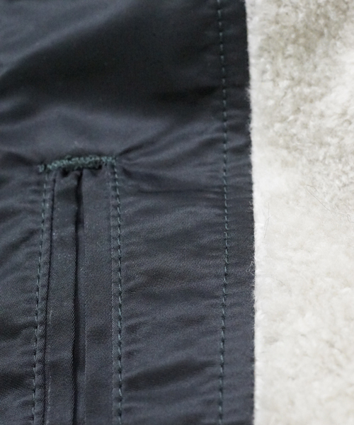 SEVESKIG（セヴシグ）の「【SEVESKIG】NYLON L-2B REVERSIBLE JACKET（ミリタリージャケット・メンズ・カーキ/ブラック・MEDIUM/SMALL/LARGE/X-LARGE）」の15枚目の写真