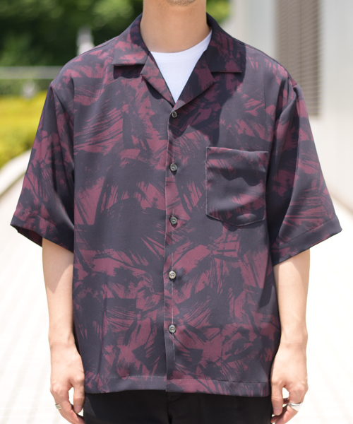 STUDIOUS(ステュディオス)の「シャドーリーフオーバーサイズオープンカラーシャツ(シャツ/ブラウス・メンズ・ワイン/ネイビー・1/2)」の5枚目の写真