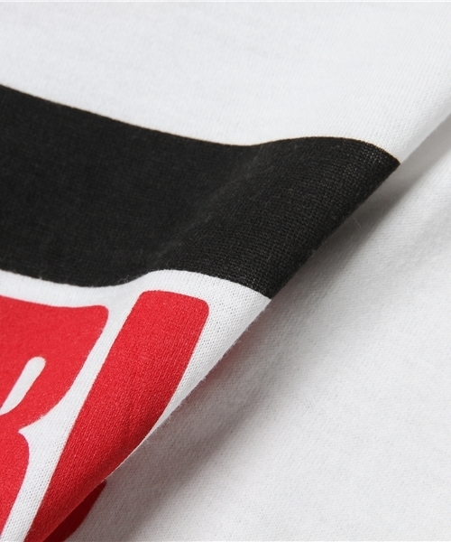 HYSTERIC GLAMOUR（ヒステリックグラマー）の「HYS KILLER プリント リブ付Tシャツ（Tシャツ/カットソー・メンズ・ホワイト/ネイビー/レッド・LARGE/MEDIUM/SMALL/X-SMALL）」の4枚目の写真