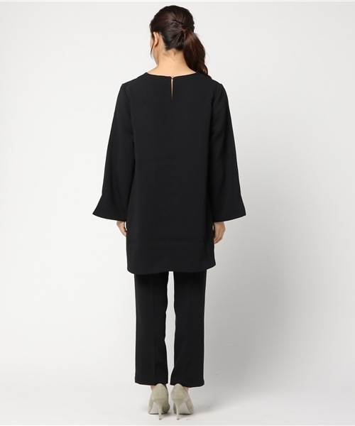 Emma Taylor（エマテイラー）の「マニッシュセットアップ（セットアップ・レディース・ブラック/グレイッシュベージュ・36/38）」の7枚目の写真