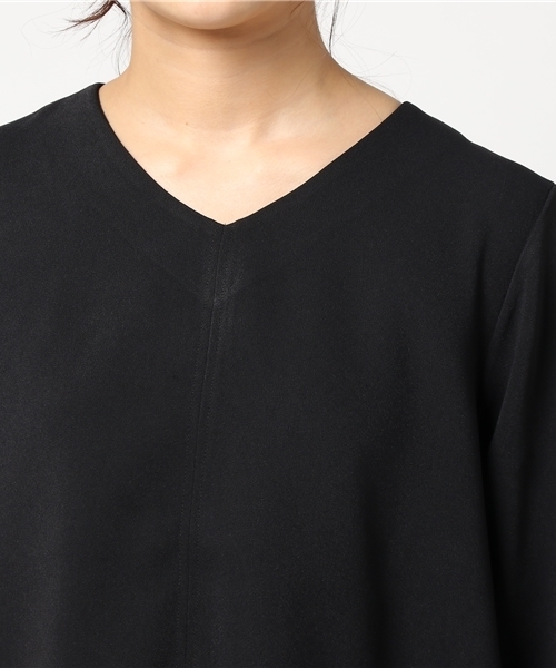 Emma Taylor（エマテイラー）の「マニッシュセットアップ（セットアップ・レディース・ブラック/グレイッシュベージュ・36/38）」の3枚目の写真