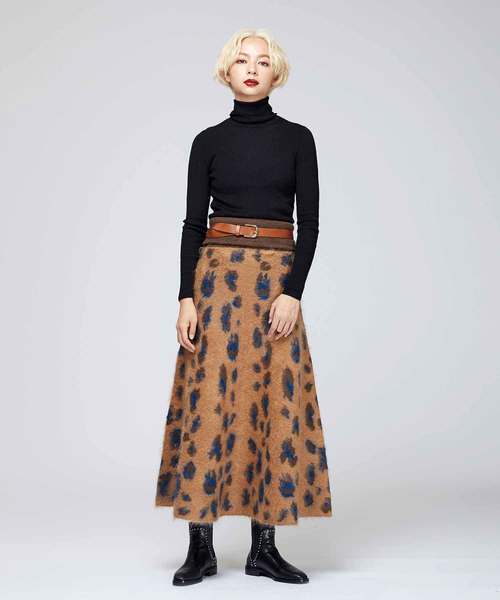 Velvet BY NOISE MAKER（ベルベッドバイノイズメーカー）の「モヘアジャガード2wayロングスカート（スカート・レディース・チャコールグレー/キャメル・FREE）」の13枚目の写真
