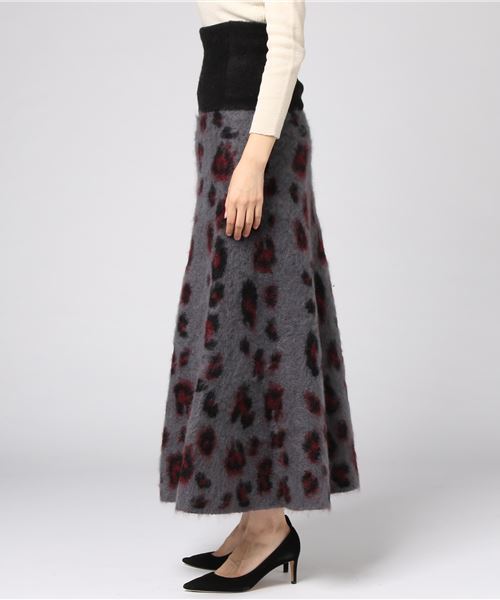 Velvet BY NOISE MAKER（ベルベッドバイノイズメーカー）の「モヘアジャガード2wayロングスカート（スカート・レディース・チャコールグレー/キャメル・FREE）」の3枚目の写真