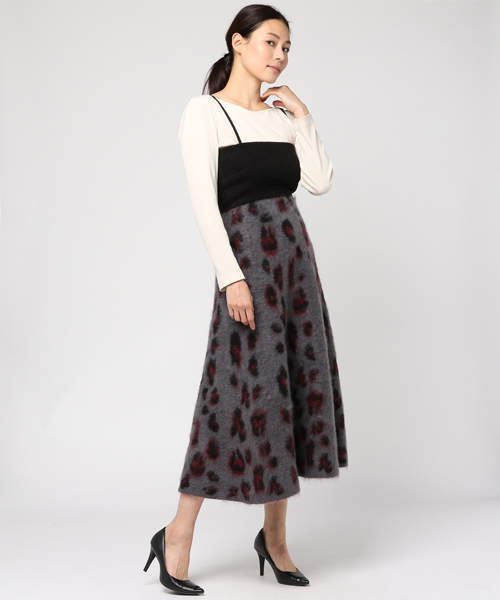 Velvet BY NOISE MAKER（ベルベッドバイノイズメーカー）の「モヘアジャガード2wayロングスカート（スカート・レディース・チャコールグレー/キャメル・FREE）」の16枚目の写真