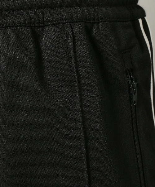 adidas（アディダス）の「◇ADIDAS / アディダス BECKENBAUER TRACK PANTS（その他パンツ・メンズ・ブラック・SMALL/MEDIUM/LARGE）」の3枚目の写真