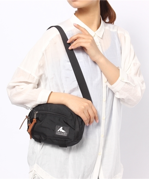 BEAMS BOY（ビームスボーイ）の「GREGORY / "TRANSFER SHOULDER" Small（ショルダーバッグ・レディース・ライトグレー/ブラック/その他1・ONE SIZE）」の13枚目の写真