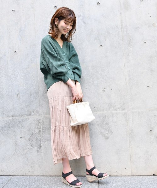 natural couture（ナチュラルクチュール）の「アイレット入りシンプルカーディガン（カーディガン/ボレロ・レディース・ブラック/パープル/ピンク/グリーン/アイボリー/キャメル・FREE）」の4枚目の写真