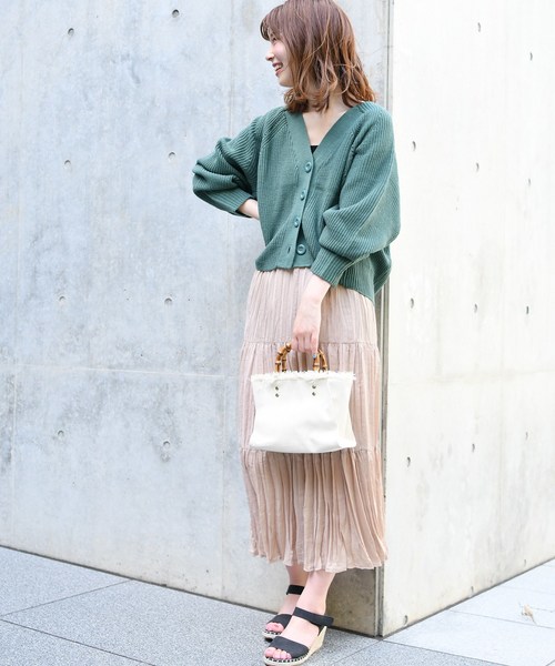 natural couture（ナチュラルクチュール）の「アイレット入りシンプルカーディガン（カーディガン/ボレロ・レディース・ブラック/パープル/ピンク/グリーン/アイボリー/キャメル・FREE）」の15枚目の写真