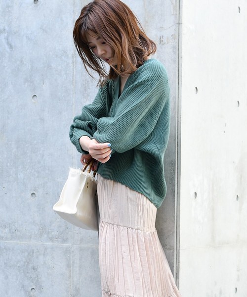 natural couture（ナチュラルクチュール）の「アイレット入りシンプルカーディガン（カーディガン/ボレロ・レディース・ブラック/パープル/ピンク/グリーン/アイボリー/キャメル・FREE）」の17枚目の写真