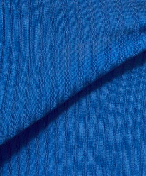 Abahouse Devinette（ドゥヴィネット）の「SUPER120sタートルハイゲージリブニット（ニット/セーター・レディース・ホワイト/ライトグレー/ブラック/ベージュ/ネイビー/ブルー/ブルー系その他・フリー）」の16枚目の写真