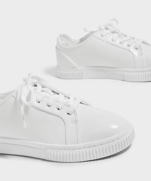 CHARLES & KEITH(チャールズ & キース)の「クラシックレースアップスニーカー / CLASSIC LACE UP SNEAKERS(スニーカー・レディース・ホワイト/ダークブルー・22.5cm/23cm/23.5cm/24.5cm/25cm/25.5cm)」の6枚目の写真