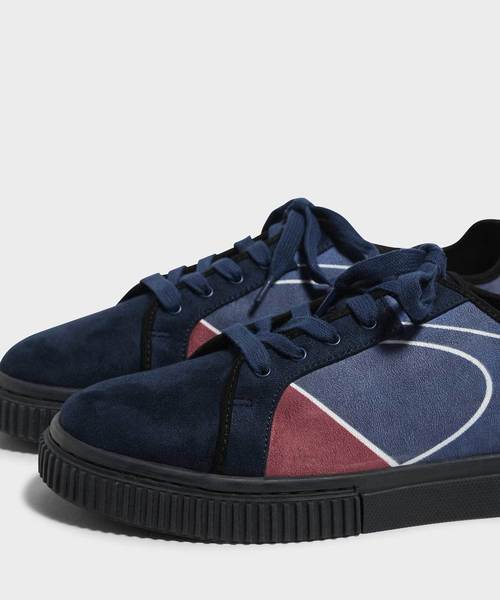 CHARLES & KEITH(チャールズ & キース)の「クラシックレースアップスニーカー / CLASSIC LACE UP SNEAKERS(スニーカー・レディース・ホワイト/ダークブルー・22.5cm/23cm/23.5cm/24.5cm/25cm/25.5cm)」の12枚目の写真