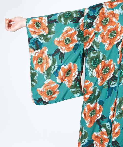 チャイハネ（チャイハネ）の「【チャイハネ】ヴィンテージフラワープリント着物袖カーディガン（カーディガン/ボレロ・レディース・ホワイト/イエロー/グリーン・FREE）」の7枚目の写真