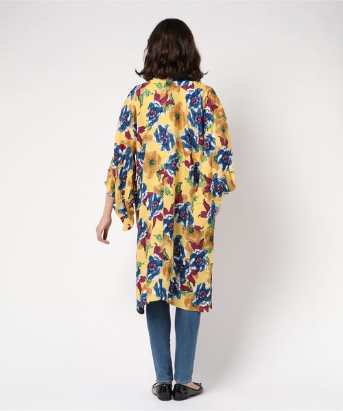 チャイハネ（チャイハネ）の「【チャイハネ】ヴィンテージフラワープリント着物袖カーディガン（カーディガン/ボレロ・レディース・ホワイト/イエロー/グリーン・FREE）」の9枚目の写真