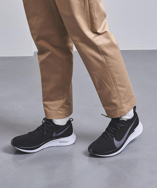 NIKE（ナイキ）の「＜NIKE（ナイキ）＞ ZOOM FRY KNIT（スニーカー・メンズ・ホワイト/ブラック・26.5cm/27cm/28cm/29cm/30cm/27.5cm/28.5cm）」の13枚目の写真
