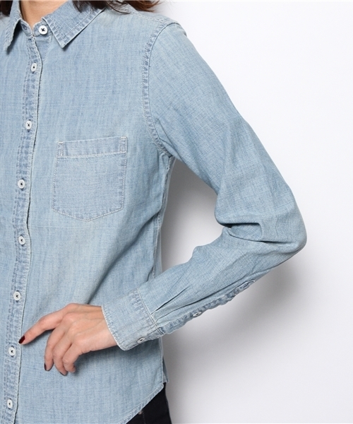 PLST（プラステ）の「ダンガリースリムシャツ（シャツ/ブラウス・レディース・インディゴブルー/スカイブルー・2/0）」の7枚目の写真